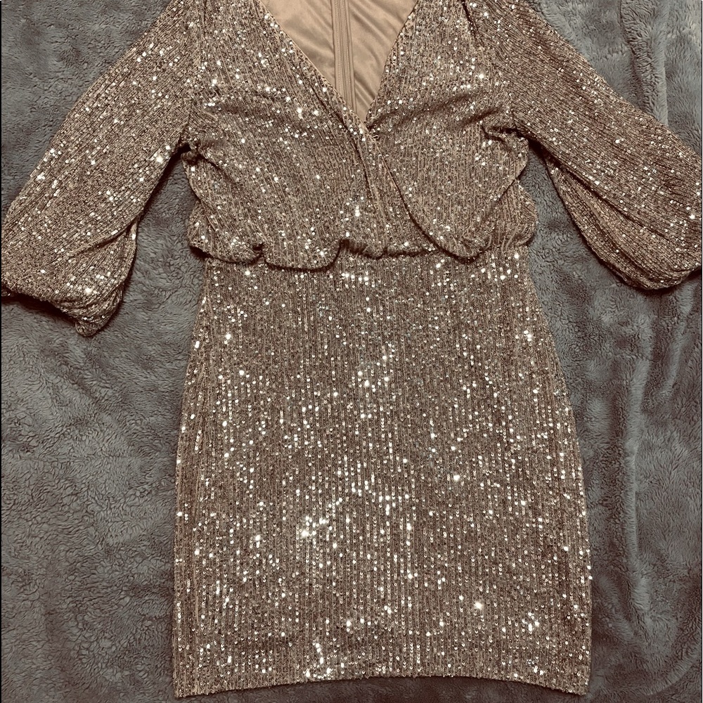 Beautiful dress!!!